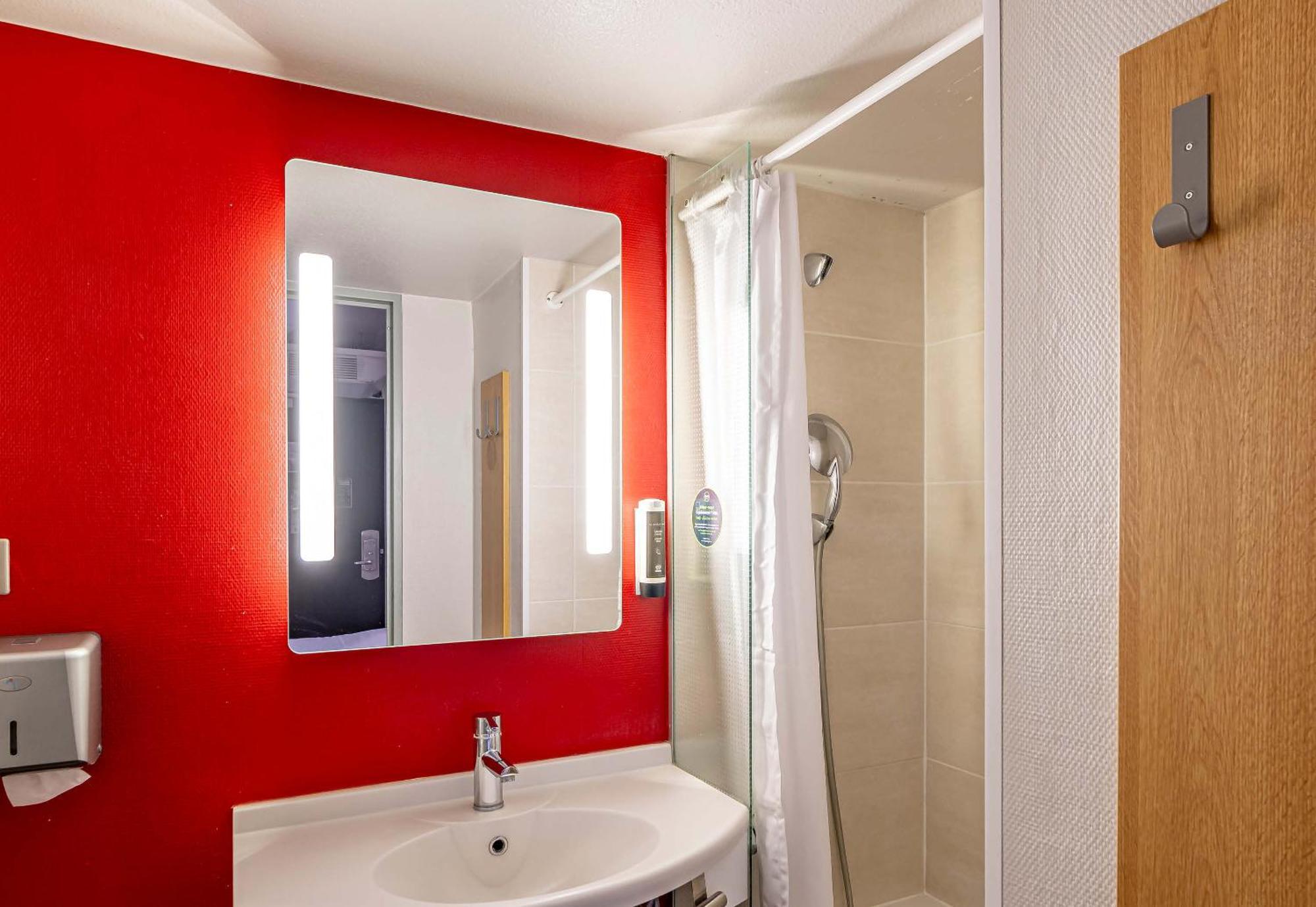 B&B Hotel Perigueux Boulazac Kültér fotó